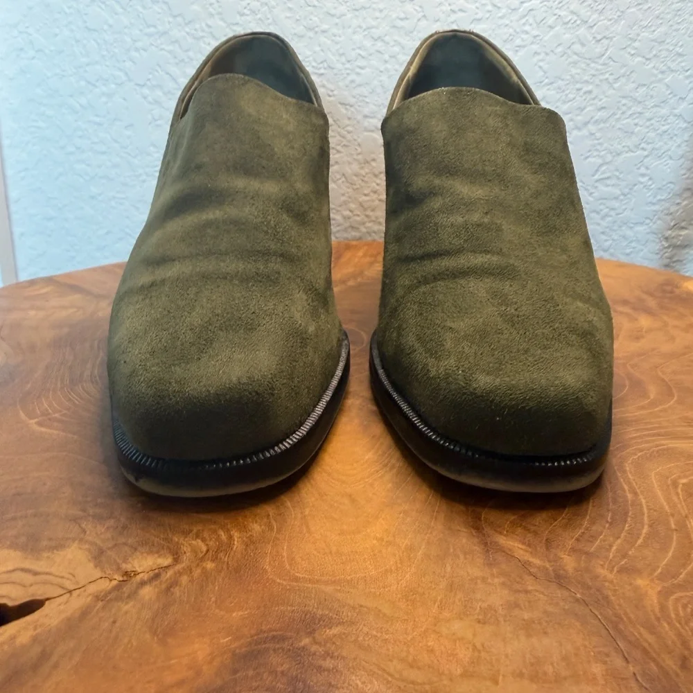 Donald J Pliner Olive Green Block Heel Shoes Booties Shooties Womens‎ sz 7